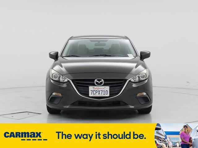 Photo of 2014 Brown Mazda Mazda3