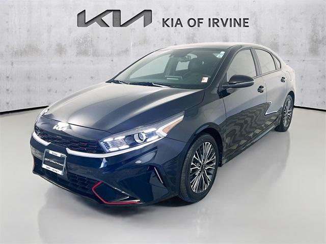 Photo of 2022 Aurora Black Pearl Kia Forte