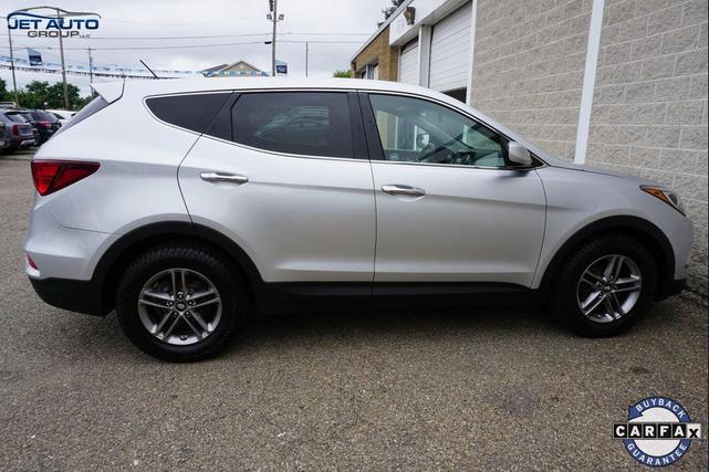Photo of 2018 Sparkling Silver Hyundai Santa Fe Sport