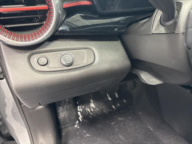 Photo of 2025 Sterling Gray Metallic Chevrolet Trax