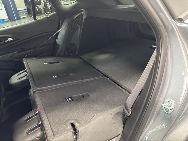 Photo of 2025 Sterling Gray Metallic Chevrolet Trax