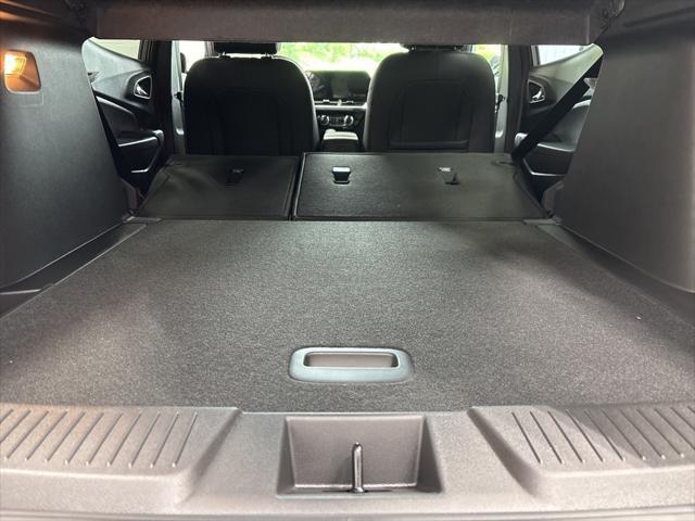 Photo of 2025 Sterling Gray Metallic Chevrolet Trax