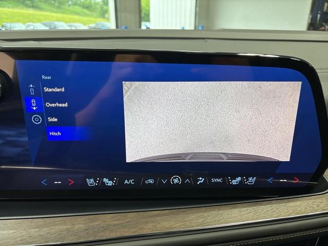 Photo of 2025 Black Chevrolet Suburban