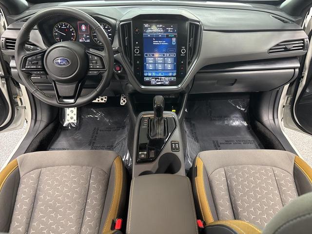 Photo of 2024 Crystal White Pearl Subaru Crosstrek