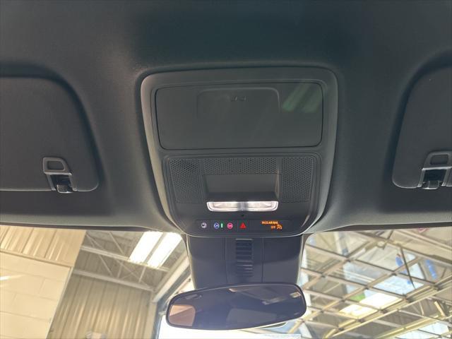 Photo of 2025 Lakeshore Blue Metallic Chevrolet Traverse