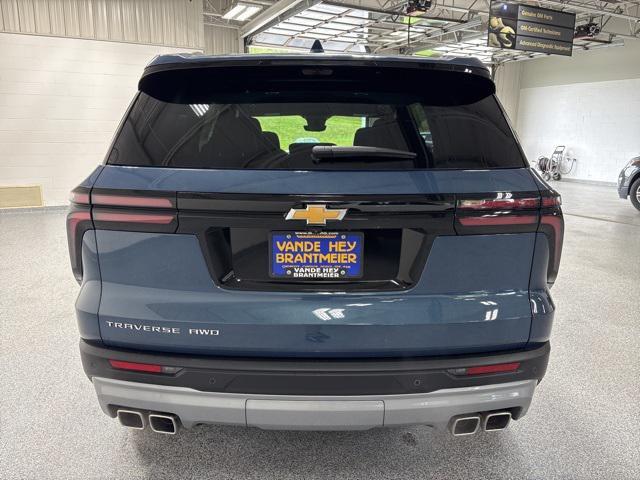 Photo of 2026 Lakeshore Blue Metallic Chevrolet Traverse