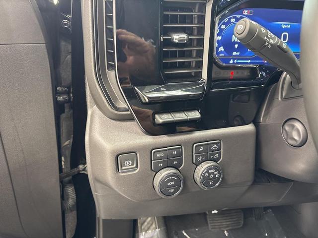 Photo of 2024 Black Chevrolet Silverado 1500