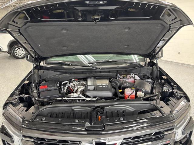Photo of 2024 Black Chevrolet Silverado 1500