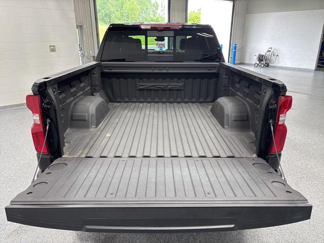 Photo of 2024 Black Chevrolet Silverado 1500