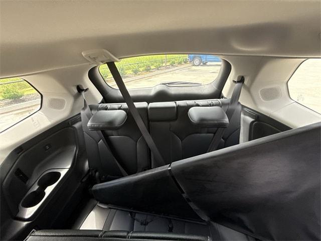 Photo of 2024 Radiant Red Metallic II Honda Pilot