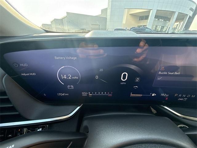 Photo of 2024 Summit White Buick Envision