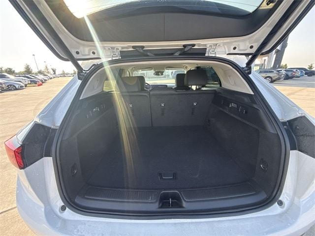 Photo of 2024 Summit White Buick Envision