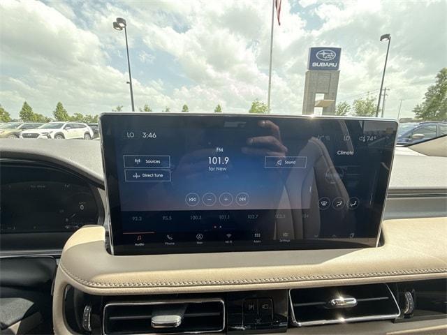 Photo of 2022 Metallic Lincoln Nautilus