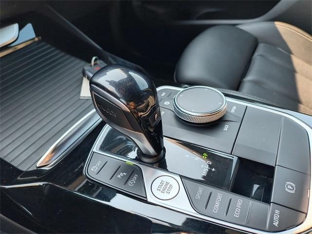 Photo of 2022 Alpine White BMW X3