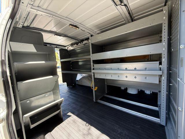 Photo of 2015 White Chevrolet Express 2500