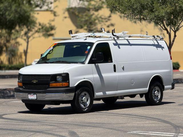 Photo of 2015 White Chevrolet Express 2500