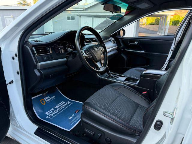Photo of 2015 White Toyota Camry
