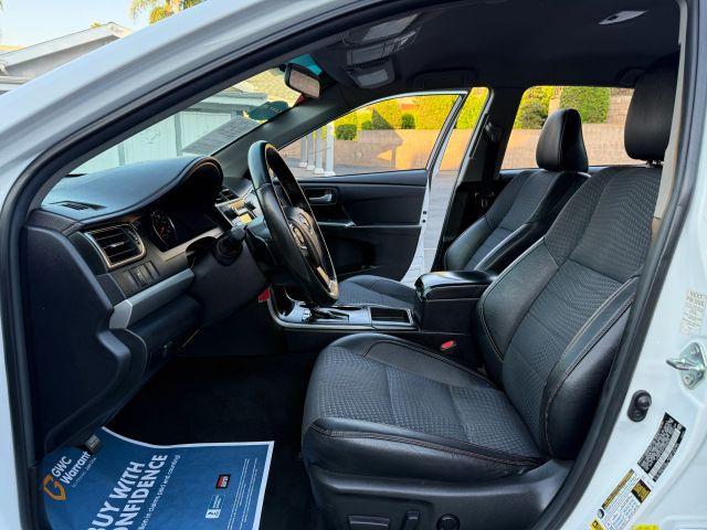 Photo of 2015 White Toyota Camry