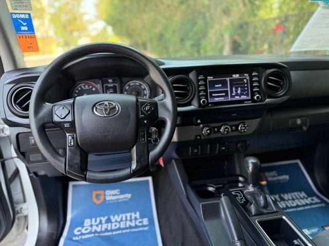 Photo of 2021 White Toyota Tacoma