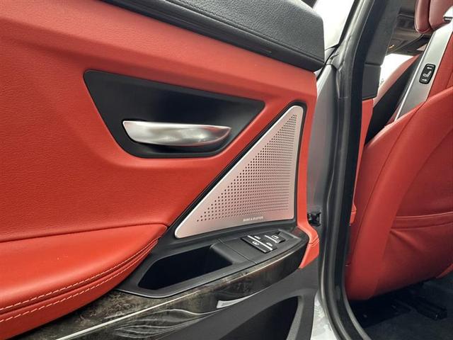 Photo of 2018 Space Gray Metallic BMW M6