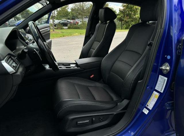Photo of 2019 Platinum White Pearl Honda Accord