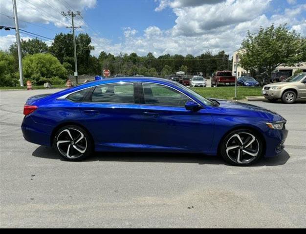 Photo of 2019 Platinum White Pearl Honda Accord
