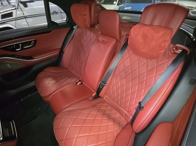 Photo of 2022 White Mercedes-Benz S-Class