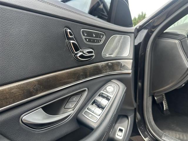 Photo of 2016 Black Mercedes-Benz S-Class