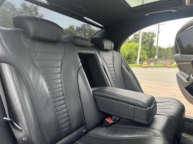 Photo of 2016 Black Mercedes-Benz S-Class