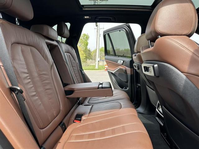 Photo of 2019 Arctic Gray Metallic BMW X5