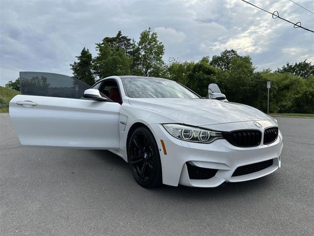Photo of 2016 White BMW M4