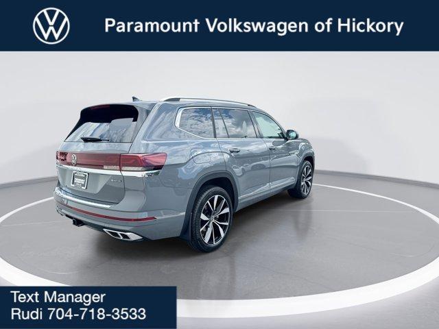 Photo of 2025 Pure Gray Volkswagen Atlas