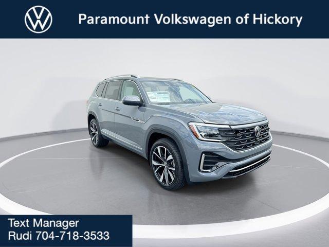 Photo of 2025 Pure Gray Volkswagen Atlas
