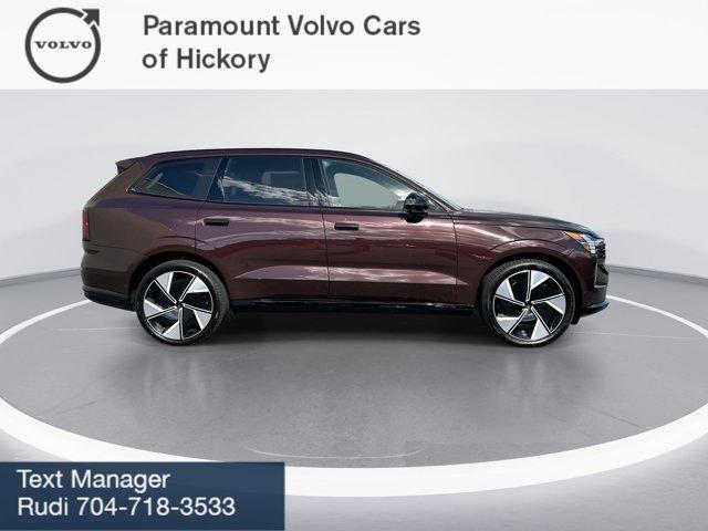 Photo of 2025 Mulberry Metallic Volvo EX90