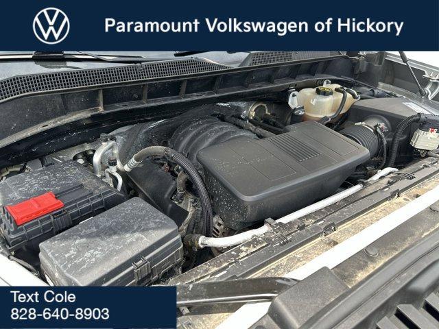Photo of 2020 Silver Ice Metallic Chevrolet Silverado 1500