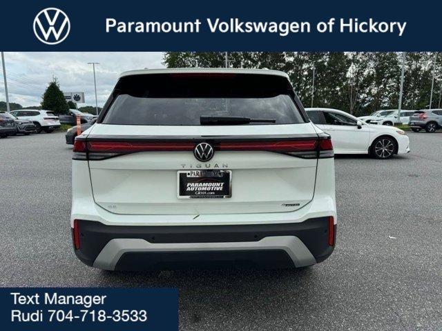 Photo of 2025 Pure White Volkswagen Tiguan