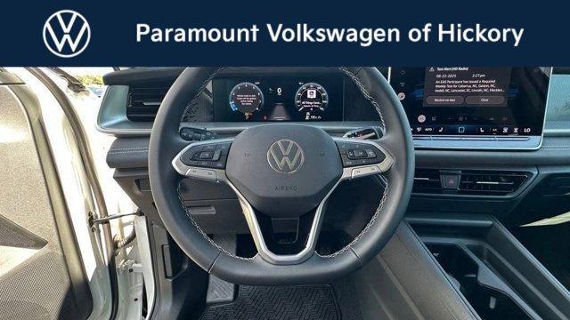Photo of 2025 Pure White Volkswagen Tiguan