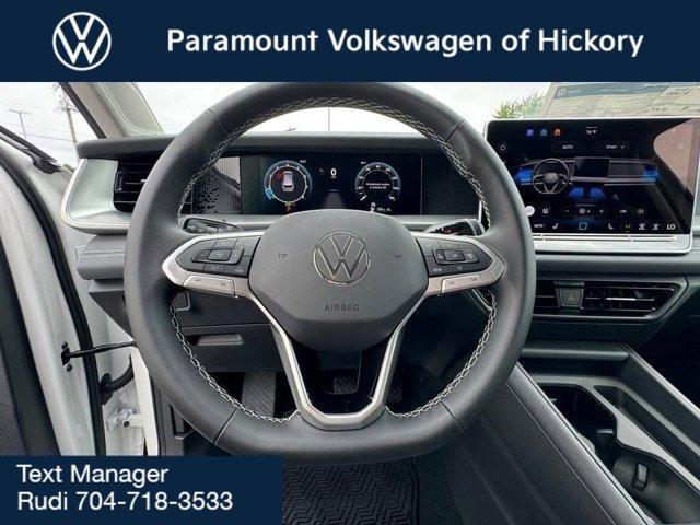 Photo of 2025 Pure White Volkswagen Tiguan