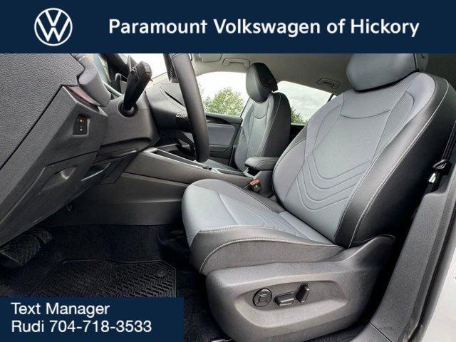 Photo of 2025 Pure White Volkswagen Tiguan