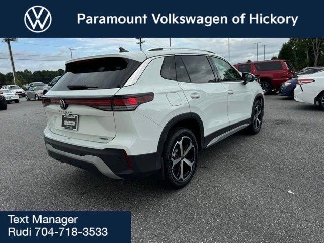 Photo of 2025 Pure White Volkswagen Tiguan