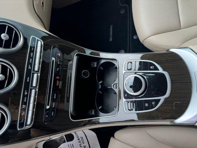 Photo of 2019 Black Mercedes-Benz GLC 300
