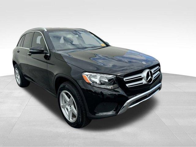 Photo of 2019 Black Mercedes-Benz GLC 300