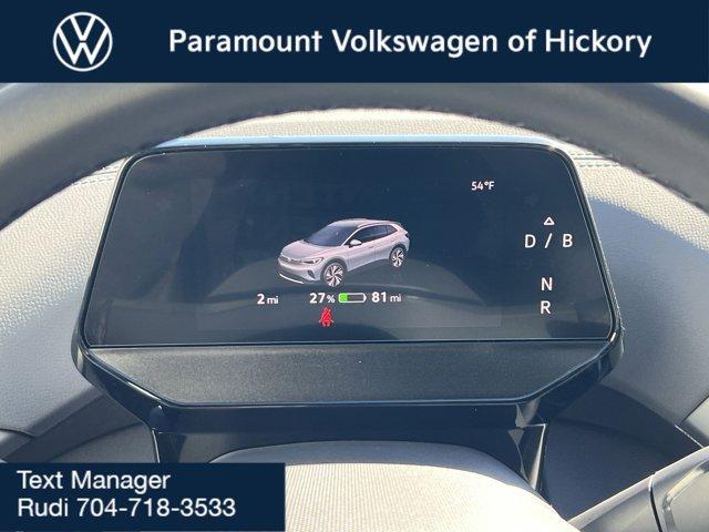 Photo of 2025 Pure White Volkswagen ID.4