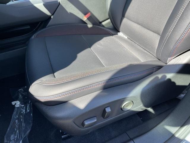 Photo of 2025 Sterling Gray Metallic Chevrolet Equinox EV