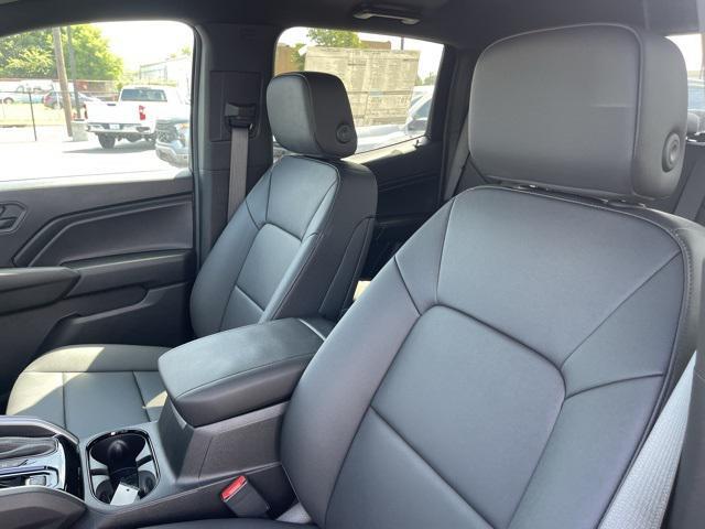 Photo of 2025 Black Chevrolet Colorado