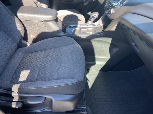 Photo of 2022 Iron Gray Metallic Chevrolet Equinox