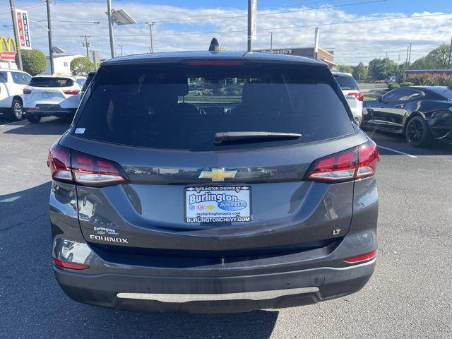 Photo of 2022 Iron Gray Metallic Chevrolet Equinox