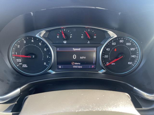 Photo of 2022 Iron Gray Metallic Chevrolet Equinox