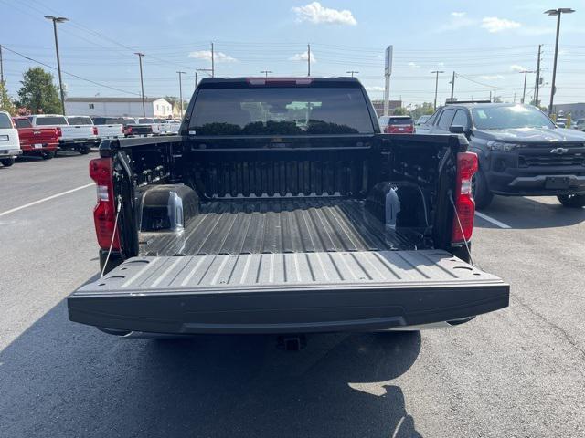 Photo of 2025 Black Chevrolet Silverado 1500
