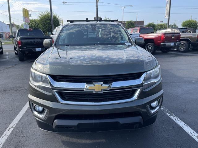 Photo of 2018 Deepwood Green Metallic Chevrolet Colorado